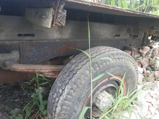 ขายรถ4ล้อพื้นเรียบ65000บาทเท่านั้น ทะเบียนพร้อมโอน