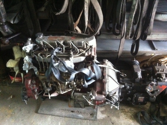 ขายเครื่องยนต์WO4Dพร้อมเกียร์ เป็นเครื่องนอกเอกสารพร้อม