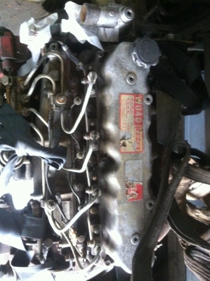 ขายเครื่องยนต์WO4Dพร้อมเกียร์ เป็นเครื่องนอกเอกสารพร้อม