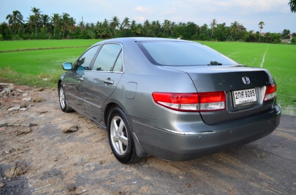 Honda Accord 2.0 Honda Accord 2.0