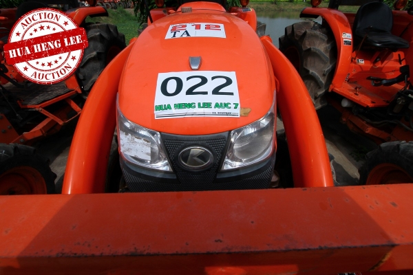 AUC 7 Code 022  แทรกเตอร์ KUBOTA L4708  ราคา เริ่มต้นการประมูล 345,000 บาท