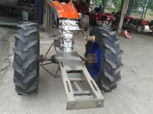 ขายโครงรถสยามคูโบต้า4เกียร์3เกียร์เดินหน้า1เกียร์ถอยหลัง