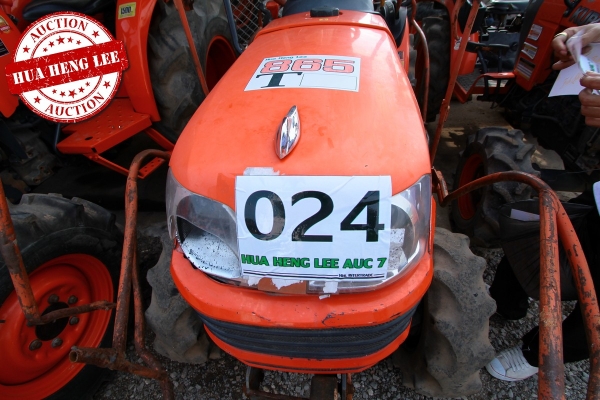 AUC 7 Code 024  แทรกเตอร์ KUBOTA B2420  ราคา เริ่มต้นการประมูล 170,000 บาท