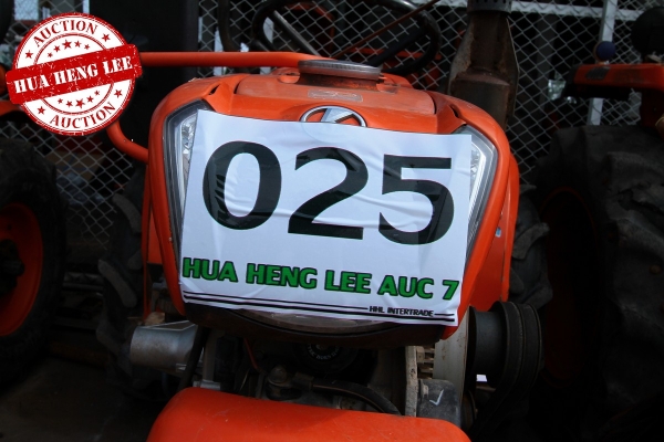 AUC 7 Code 025  แทรกเตอร์ KUBOTA KRT140  ราคา เริ่มต้นการประมูล 80,000 บาท