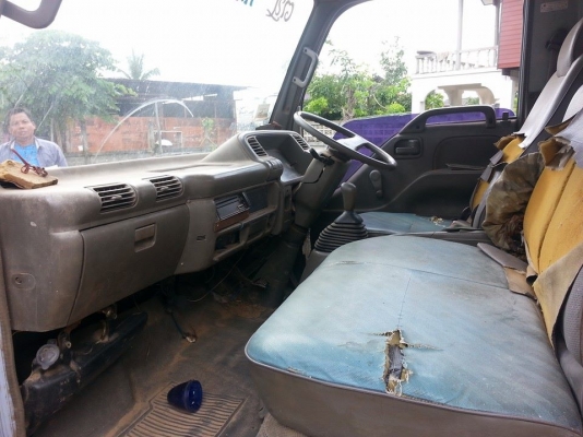 ขายISUZU NKR110แรง ปี39 เครื่องดี แคชซีสวย ยางดี สภาพพร้อมใช้งาน เอกสารพร้อมโอน สนใจโทร 090-8588220คุณนะ ID:narong498 หรือ www.truck.in.th/498