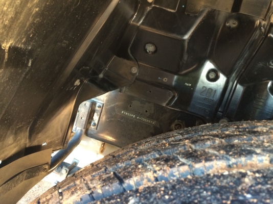 ขายด่วน!! รถตู้บรรทุก 6 ล้อ สภาพดี พร้อมใช้งาน ขายด่วน!! รถตู้บรรทุก 6 ล้อ สภาพดี พร้อมใช้งาน