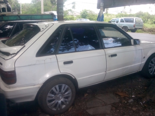 ขายของหลังบ้าน