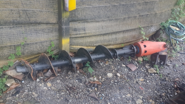 ขายมอเตอร์พร้อมดอกเจาะดินโต32ซ.มยาว1.70 ขายมอเตอร์พร้อมดอกเจาะดินโต32ซ.มยาว1.70