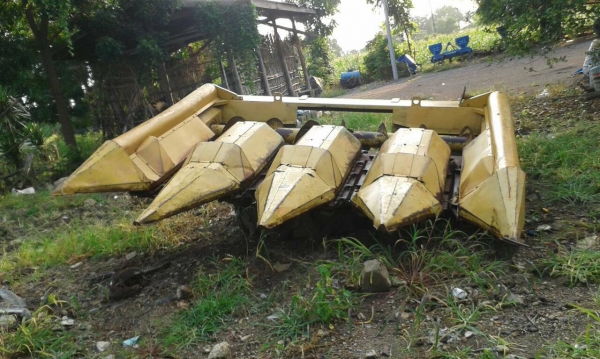 ขาย รถเกี่ยวข้าวโพด เกี่ยวทานตะวัน New Holland 545 ขาย รถเกี่ยวข้าวโพด เกี่ยวทานตะวัน New Holland 545