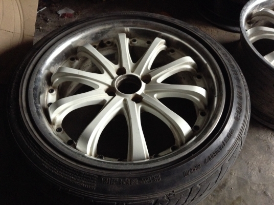 แม็ก 17 นิ้ว 4 รู 100 พร้อมยางทั้งชุด 4 วง