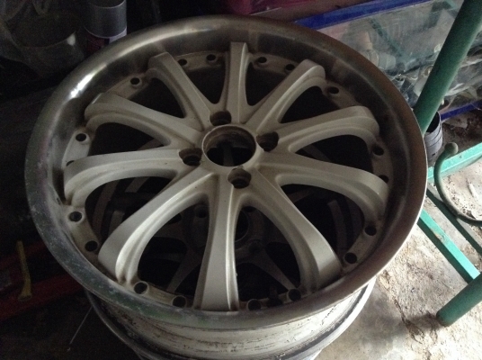 แม็ก 17 นิ้ว 4 รู 100 พร้อมยางทั้งชุด 4 วง