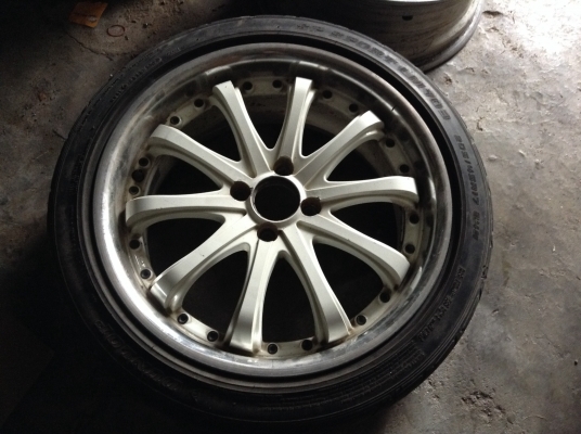 แม็ก 17 นิ้ว 4 รู 100 พร้อมยางทั้งชุด 4 วง