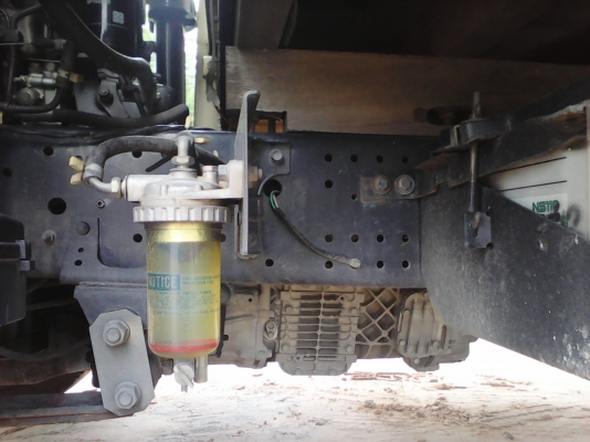 หกล้อ อีซูซุ NQR150แรง สภาพดีสวยเดิมๆจากห้าง ทะเบียนพร้อมโอน