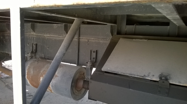 ISUZU LOCKY 165 ยาว 5.2 เครื่องดี คัสซีสวยไม่ผุ หัวบางไม่ผุ ตู้10บานสวยแอร์เย็น พาวเวอร์