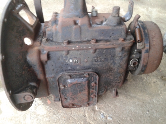 ขายยเกียร์สิบล้ออีสุสุ สภาพสวย พร้อมใช้งาน ขายยเกียร์สิบล้ออีสุสุ สภาพสวย พร้อมใช้งาน