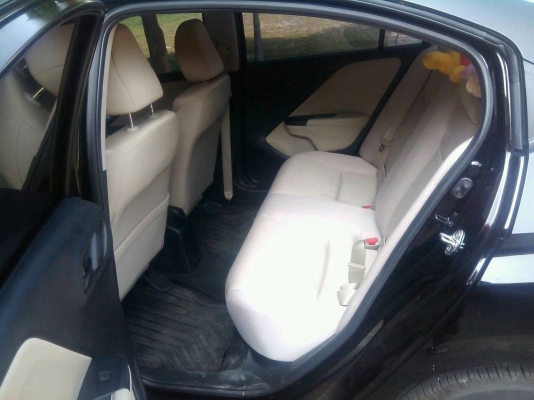 ขายดาวน์รถฮอนด้าCityปี2014ถูกๆ