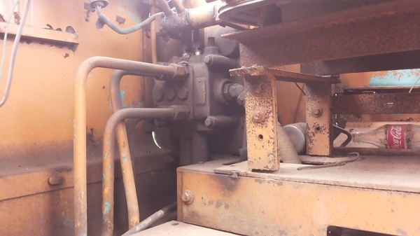 **420,000 บ.ต่อรอง**ขายรถตักล้อยาง KOMATSU JH30B -5902 เอวแข็ง ต่อแขน เครื่องเดิมปั้มเดิม เครื่อง ISUZU DA220 4สูบ 65 HP แน่นๆ แรงๆ ปั้มดี ระบบไฮฯใช้งานปกติ บุ้งกี๋ดีมีปะหน่อย แขนดี ต่อแขนแล้ว ช่วงล่างดีแน่นดี ยางสวย4เส้น บอดี้ดี มีผุนิดหน่อย กระจกเก๋งแตก **420,000 บ.ต่อรอง**ขายรถตักล้อยาง KOMATSU JH30B -5902 เอวแข็ง ต่อแขน เครื่องเดิมปั้มเดิม เครื่อง ISUZU DA220 4สูบ 65 HP แน่นๆ แรงๆ ปั้มดี ระบบไฮฯใช้งานปกติ บุ้งกี๋ดีมีปะหน่อย แขนดี ต่อแขนแล้ว ช่วงล่างดีแน่นดี ยางสวย4เส้น บอดี้ดี มีผุนิดหน่อย กระจกเก๋งแตก