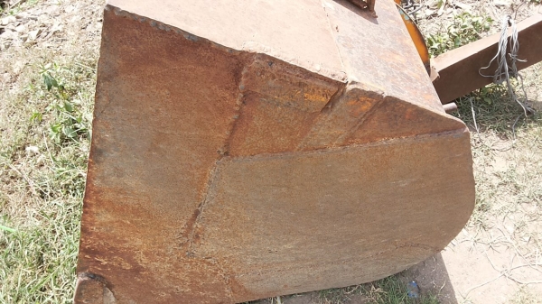 **420,000 บ.ต่อรอง**ขายรถตักล้อยาง KOMATSU JH30B -5902 เอวแข็ง ต่อแขน เครื่องเดิมปั้มเดิม เครื่อง ISUZU DA220 4สูบ 65 HP แน่นๆ แรงๆ ปั้มดี ระบบไฮฯใช้งานปกติ บุ้งกี๋ดีมีปะหน่อย แขนดี ต่อแขนแล้ว ช่วงล่างดีแน่นดี ยางสวย4เส้น บอดี้ดี มีผุนิดหน่อย กระจกเก๋งแตก **420,000 บ.ต่อรอง**ขายรถตักล้อยาง KOMATSU JH30B -5902 เอวแข็ง ต่อแขน เครื่องเดิมปั้มเดิม เครื่อง ISUZU DA220 4สูบ 65 HP แน่นๆ แรงๆ ปั้มดี ระบบไฮฯใช้งานปกติ บุ้งกี๋ดีมีปะหน่อย แขนดี ต่อแขนแล้ว ช่วงล่างดีแน่นดี ยางสวย4เส้น บอดี้ดี มีผุนิดหน่อย กระจกเก๋งแตก