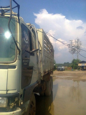 รถฮีโน่ 10 ล้อดั้ม FL3H 195 แรงม้า. ( ขายตามสภาพ ) สนใจติดต่อ 081 - 6079515 รถฮีโน่ 10 ล้อดั้ม FL3H 195 แรงม้า. ( ขายตามสภาพ ) สนใจติดต่อ 081 - 6079515