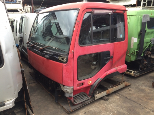 ขายหัวเก๋ง nissan UD 3ใบปัด 10ล้อ ติดคัซซี่ นำเข้าจากญี่ปุ่น