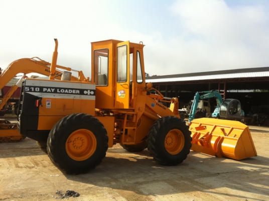 ขายรถตัก KOMATSU  510 มีหลายคัน