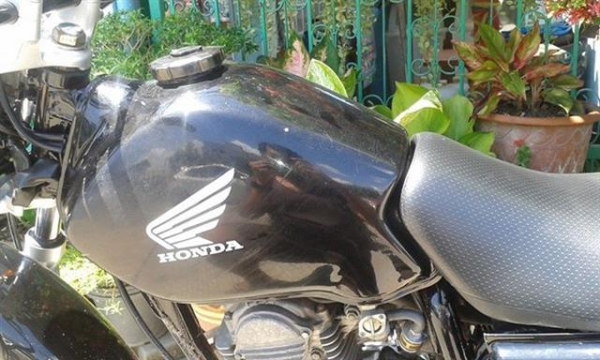 ขาย Honda FTR223 ปี 2001 เดิมๆสภาพสวยราคา 35000 บาทครับ