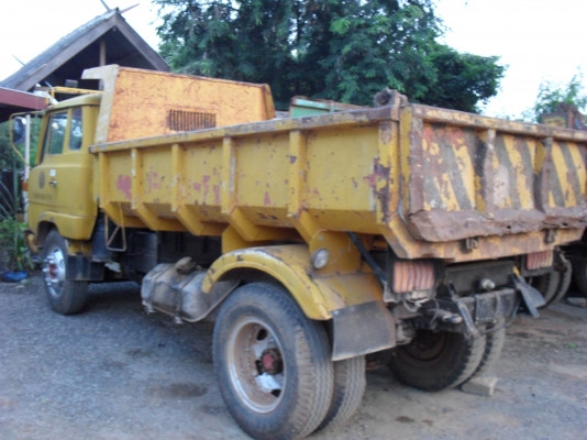 ขายด่วนรถ6ล้อดรั้มKL-320เครือง140แรงม้ายาง900ยาว3.7.ม