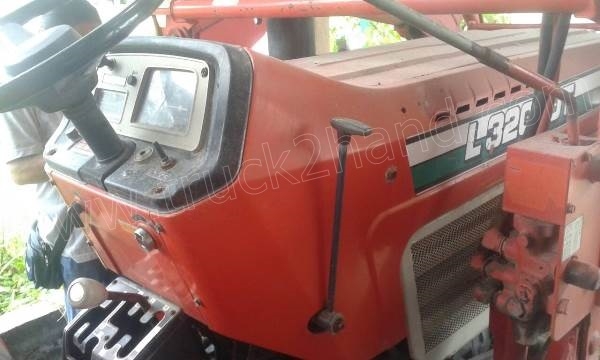 รถตัก KUBOTA รุ่น L3202 DT