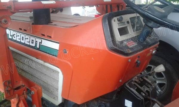 รถตัก KUBOTA รุ่น L3202 DT