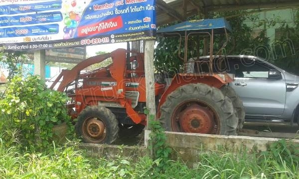 รถตัก KUBOTA รุ่น L3202 DT