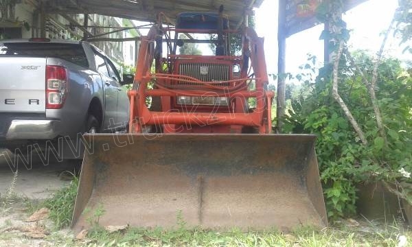 รถตัก KUBOTA รุ่น L3202 DT