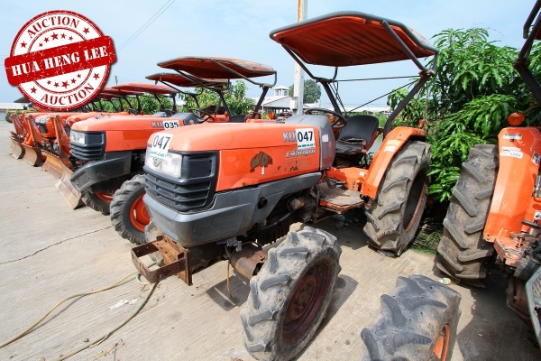 AUC 7 Code 047  แทรกเตอร์ KUBOTA L4508DI  ราคา เริ่มต้นการประมูล 210,000 บาท