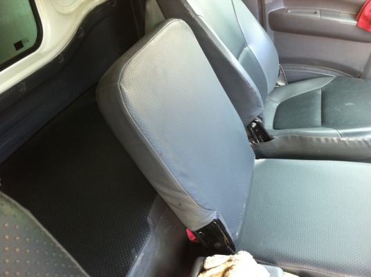 ขาย!!!!! รถ10ล้อดัม Isuzu Deca 240 Fvz ปี2554  รถใช้แค่ 3ปี สภาพดีเยี่ยม90\% ราคาแบบหาที่ไหนไม่ได้แล้ว!!!!