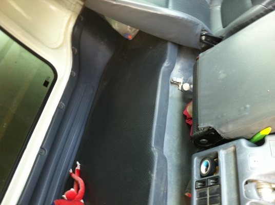 ขาย!!!!! รถ10ล้อดัม Isuzu Deca 240 Fvz ปี2554  รถใช้แค่ 3ปี สภาพดีเยี่ยม90\% ราคาแบบหาที่ไหนไม่ได้แล้ว!!!!