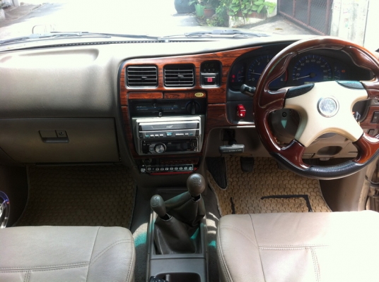 ขายรถ Tiger d4d 4wd ปี03 สวยๆครับ ขายรถ Tiger d4d 4wd ปี03 สวยๆครับ