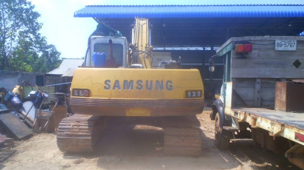 รถแบคโฮ SAMSUNG 210 LC รถมีทะเบียน