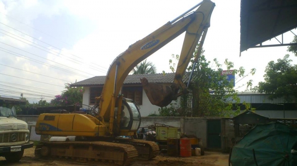 รถแบคโฮ SAMSUNG 210 LC รถมีทะเบียน