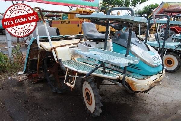 AUC 7 Code 052  รถดำนา KUBOTA NSPU-68C  ราคา เริ่มต้นการประมูล 25,000 บาท