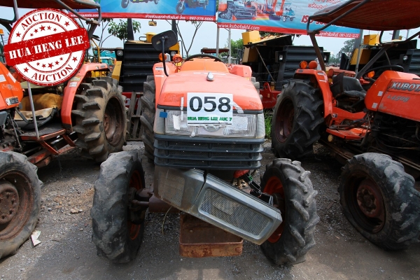 AUC 7 Code 058  รถแทรกเตอร์ KUBOTA L4508  ราคา เริ่มต้นการประมูล 140,000 บาท