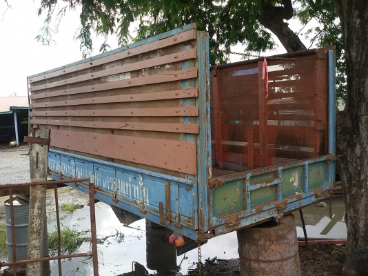 ขายกระบะคาร์โก้ดั้ม ยาว 4.30 ม. ,กว้าง 2.00 ม. ,สูง 1.55 ม. คัสซีกว้าง 74 ซม.