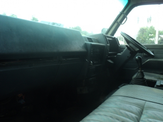 หกล้อ NPR59 ขายแล้วครับ