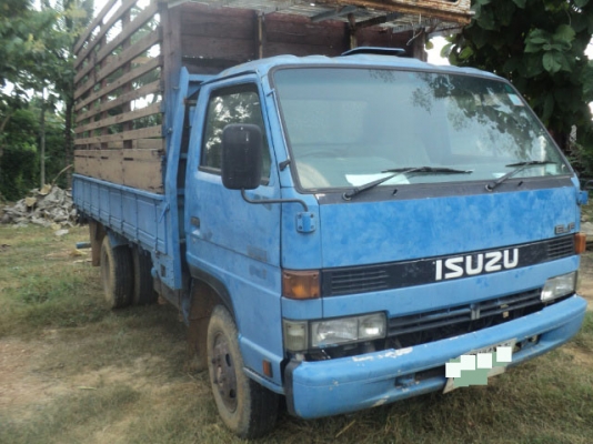 หกล้อ NPR59 ขายแล้วครับ