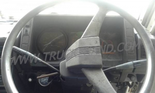 รถบรรทุก 10 ล้อหัวลาก MITSUBISHI FUSO พร้อมใช้งาน