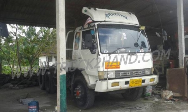 รถบรรทุก 10 ล้อหัวลาก MITSUBISHI FUSO พร้อมใช้งาน