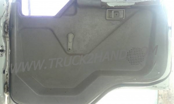 รถบรรทุก 10 ล้อหัวลาก MITSUBISHI FUSO พร้อมใช้งาน