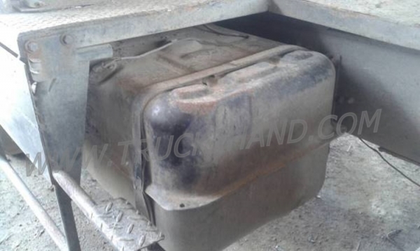 รถบรรทุก 10 ล้อหัวลาก MITSUBISHI FUSO พร้อมใช้งาน