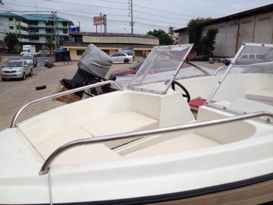 ขายเรือไฟเบอร์17ฟุต ป้อมคู่