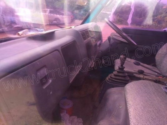 รถบรรทุก 6 ล้อดั้มพ์ HINO รุ่น FA