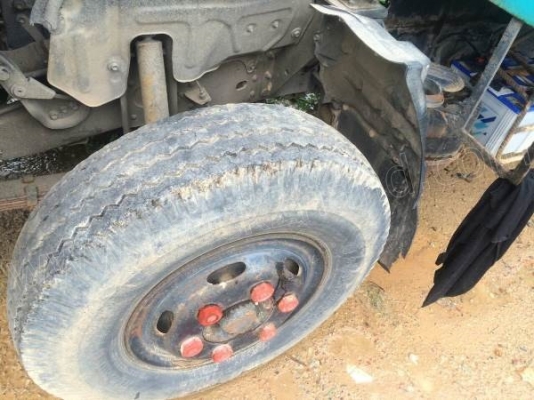 รถบรรทุก 6 ล้อดั้มพ์ HINO รุ่น FA