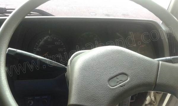 รถบรรทุก 10 ล้อหัวลาก MITSUBISHI FUSO ปีจดทะเบียน 2548